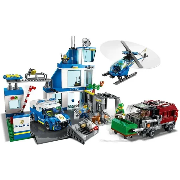LEGO - City 60316 Posterunek Policji - zdjęcie 3