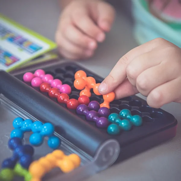 IUVI Games - Smart Games IQ Fit (PL) (396623) - zdjęcie 3