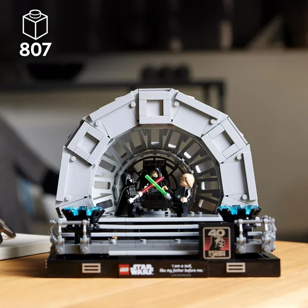 LEGO - Star Wars 75352 Diorama: Sala tronowa Imperatora - zdjęcie 6