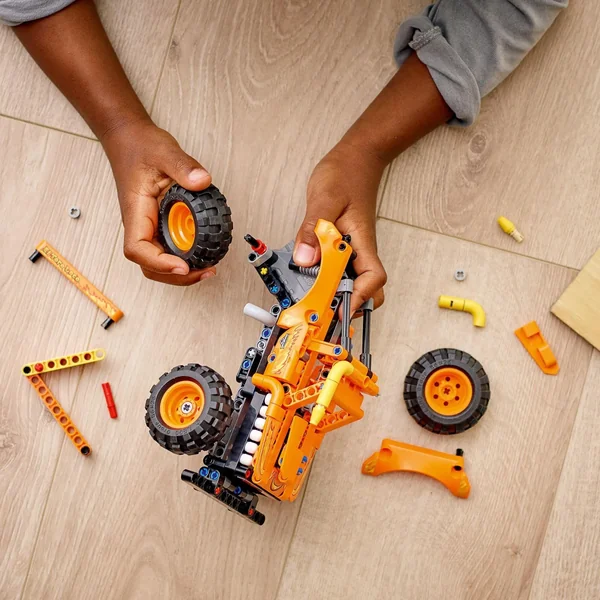 LEGO - Technic Monster Jam El Toro Loco (42135) - zdjęcie 7