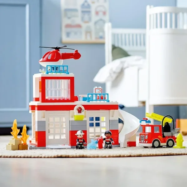 LEGO - Duplo Remiza strażacka i helikopter (10970) - zdjęcie 4