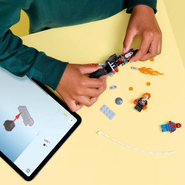 LEGO - Marvel 76335 Spider-Man kontra Ghost Rider na motocyklu - zdjęcie 3