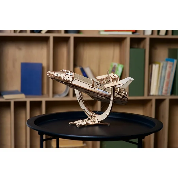 Ugears - Model mechaniczny Wahadłowiec NASA Discovery - zdjęcie 2