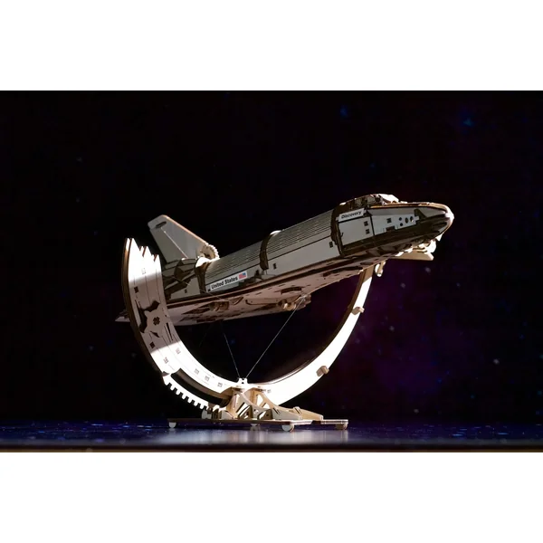 Ugears - Model mechaniczny Wahadłowiec NASA Discovery - zdjęcie 3